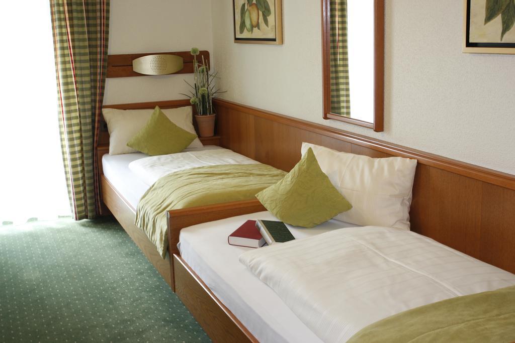 Apart-Hotel Pension Rossmayer Bad Füssing Extérieur photo