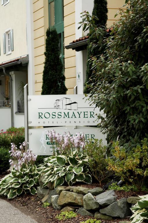 Apart-Hotel Pension Rossmayer Bad Füssing Extérieur photo